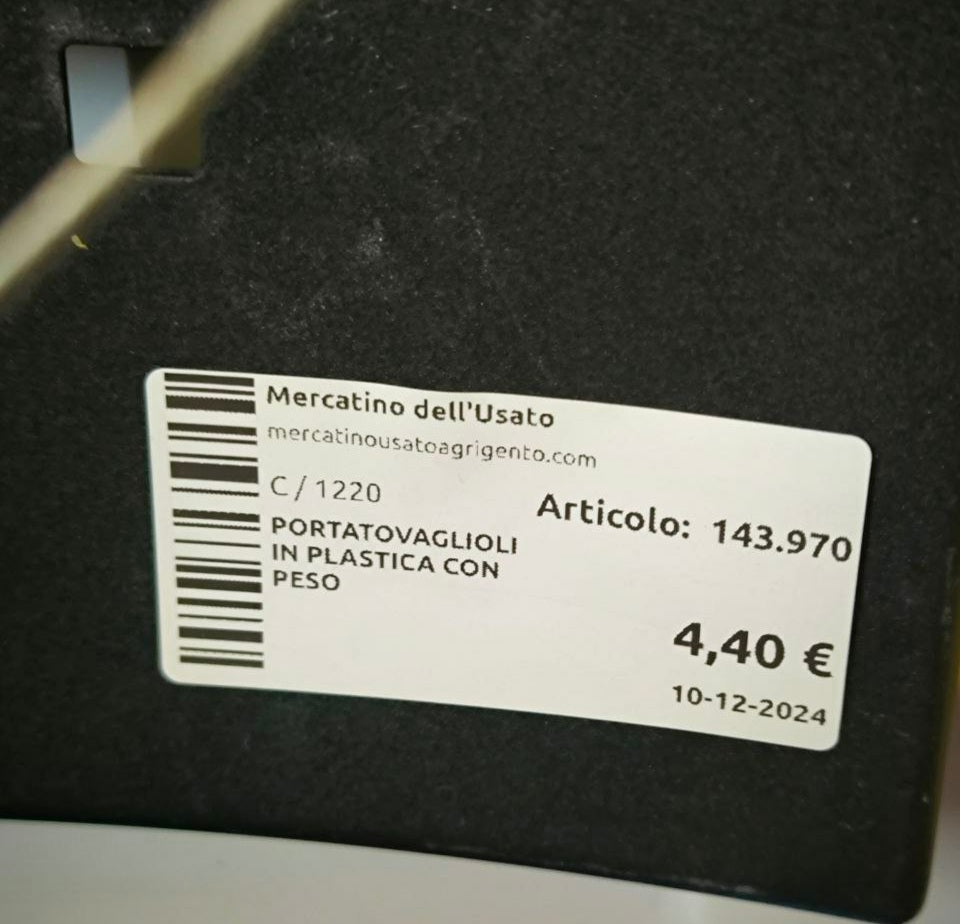 PORTA TOVAGLIOLI IN PLASTICA CON PESO €4,40