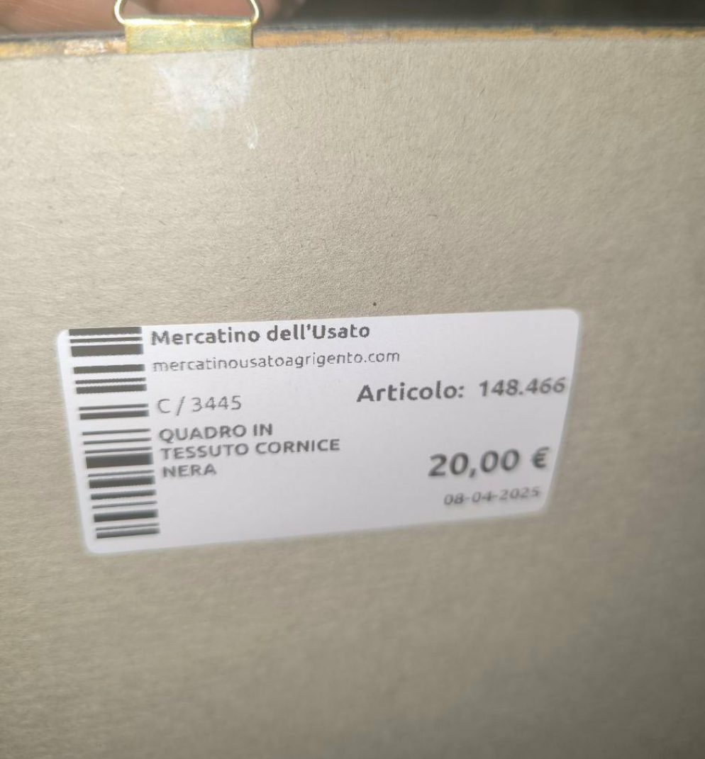 Quadro In Tessuto Cornice Nera