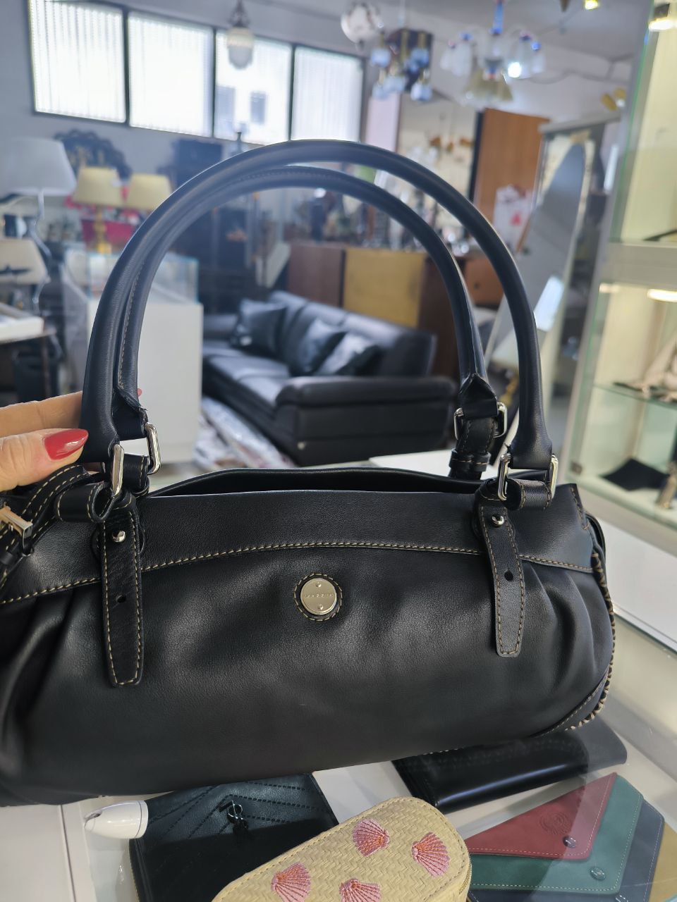 BORSA NERA IN PELLE MAZZINI