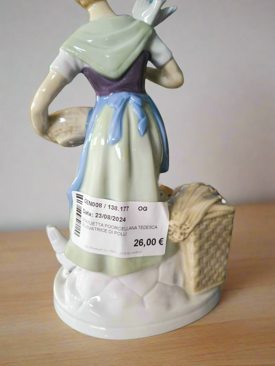 STATUETTA PORCELLANA TEDESCA