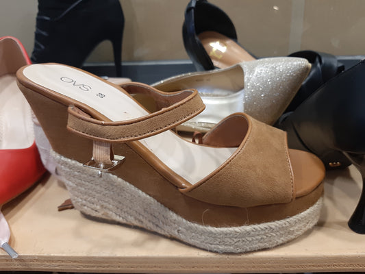 Zeppa Beige Scamosciata Ovs  N. 38