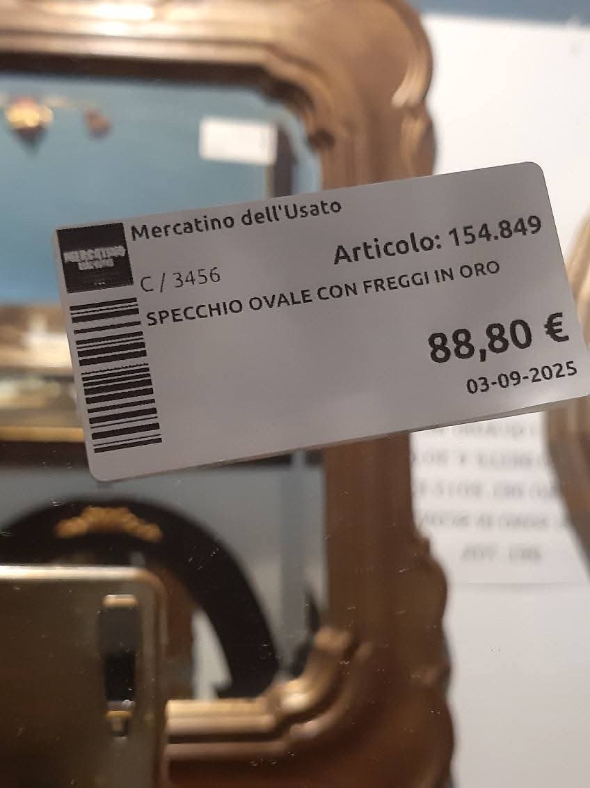 Specchio Ovale Con Freggi In Oro