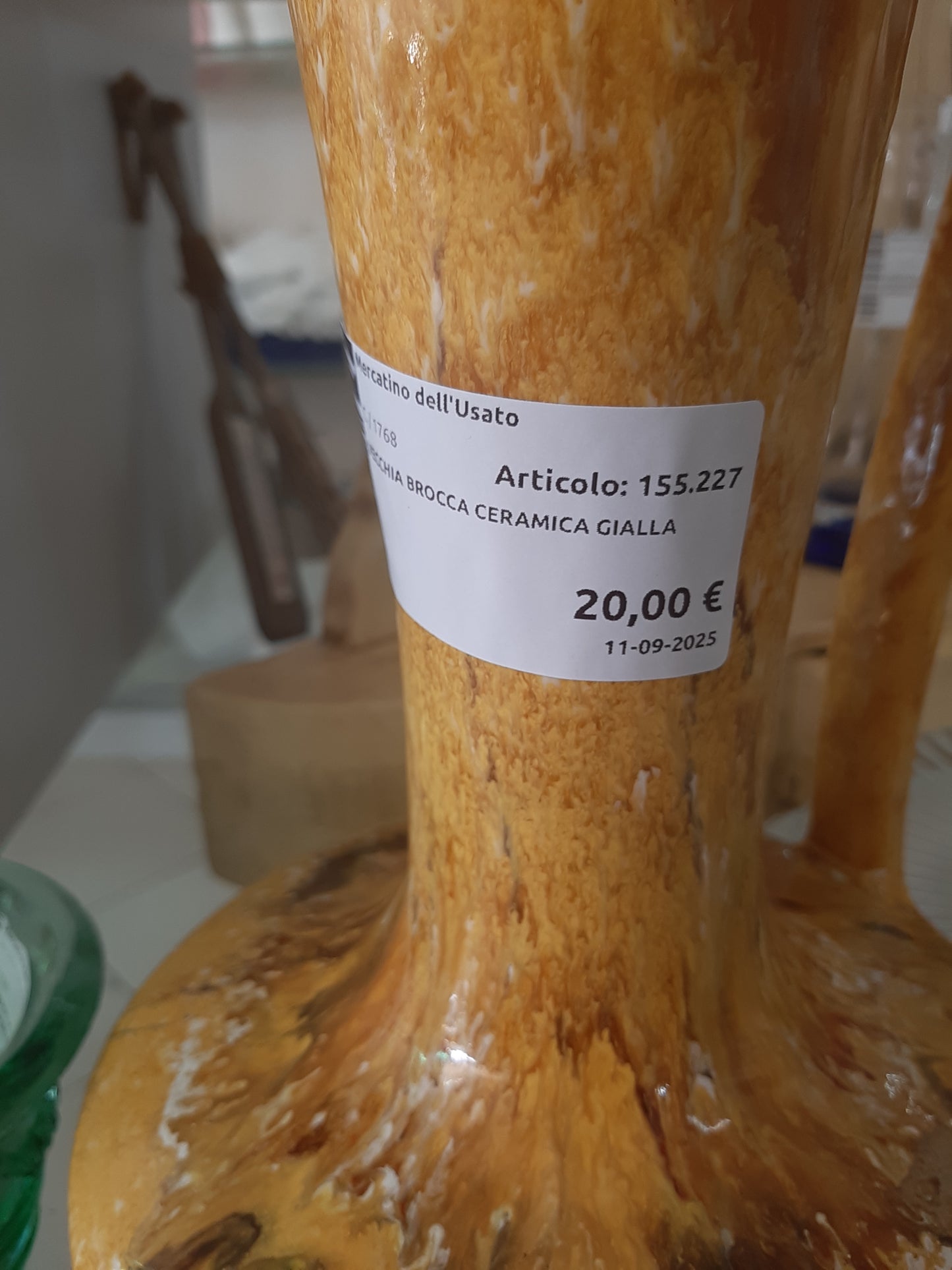 Vecchia Brocca Ceramica Gialla