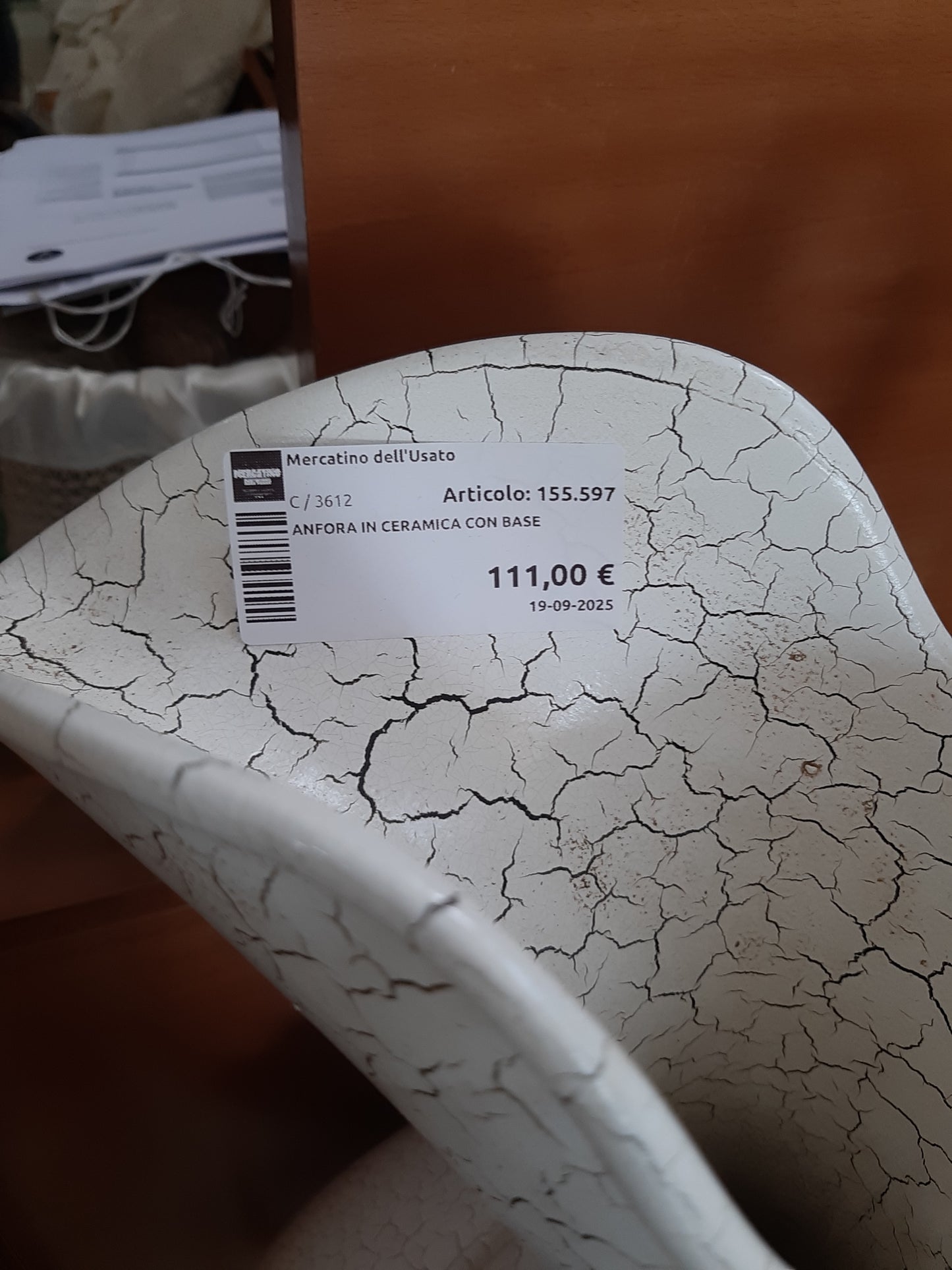 Anfora In Ceramica Con Base