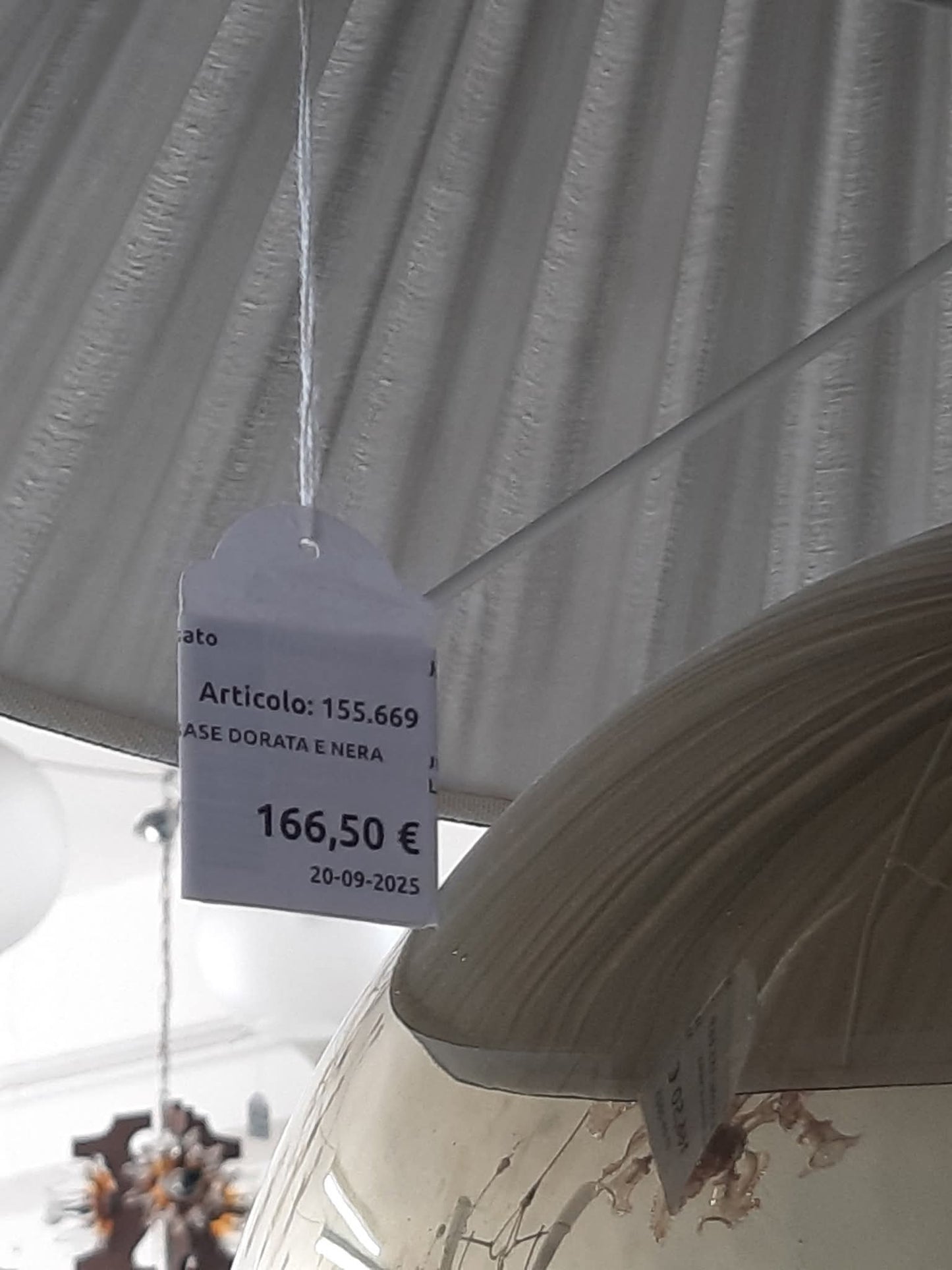 Lume Moderno Base Dorata E Nera Con Paralume