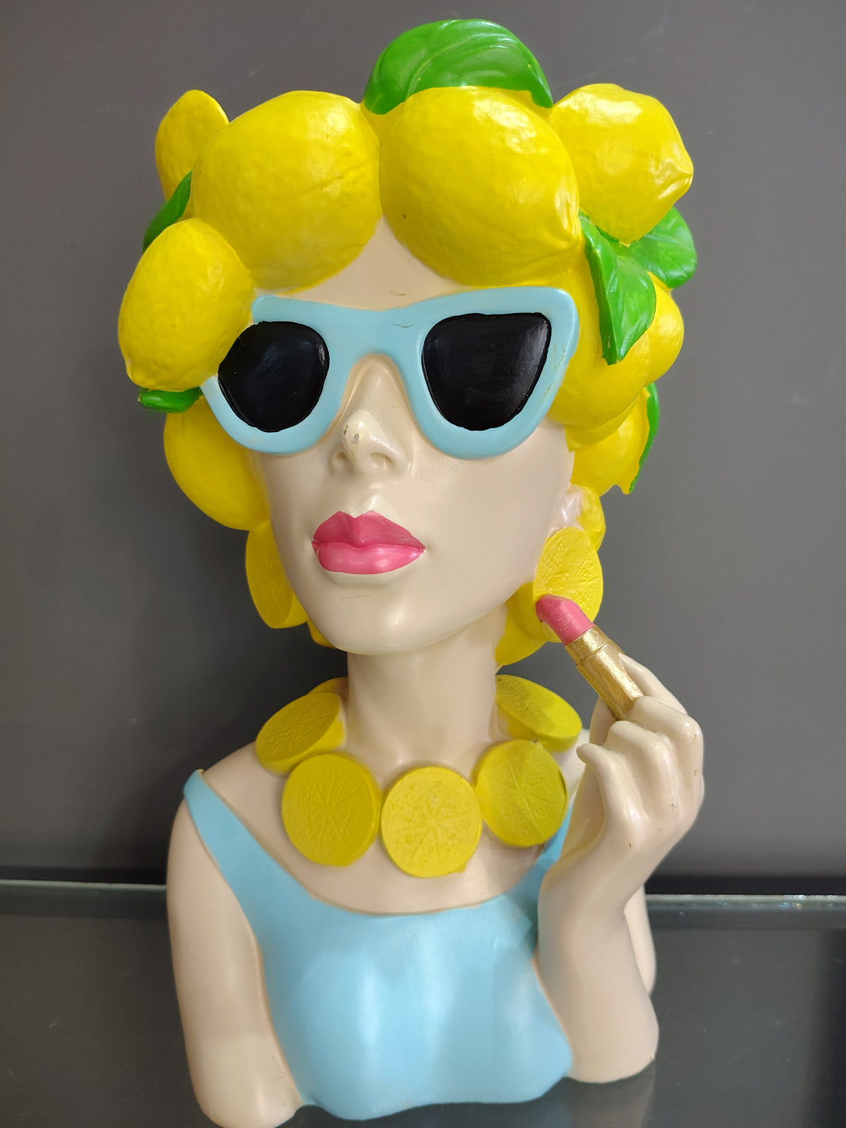 Portapiante In Resina Mezzobusto Donna Con Limoni