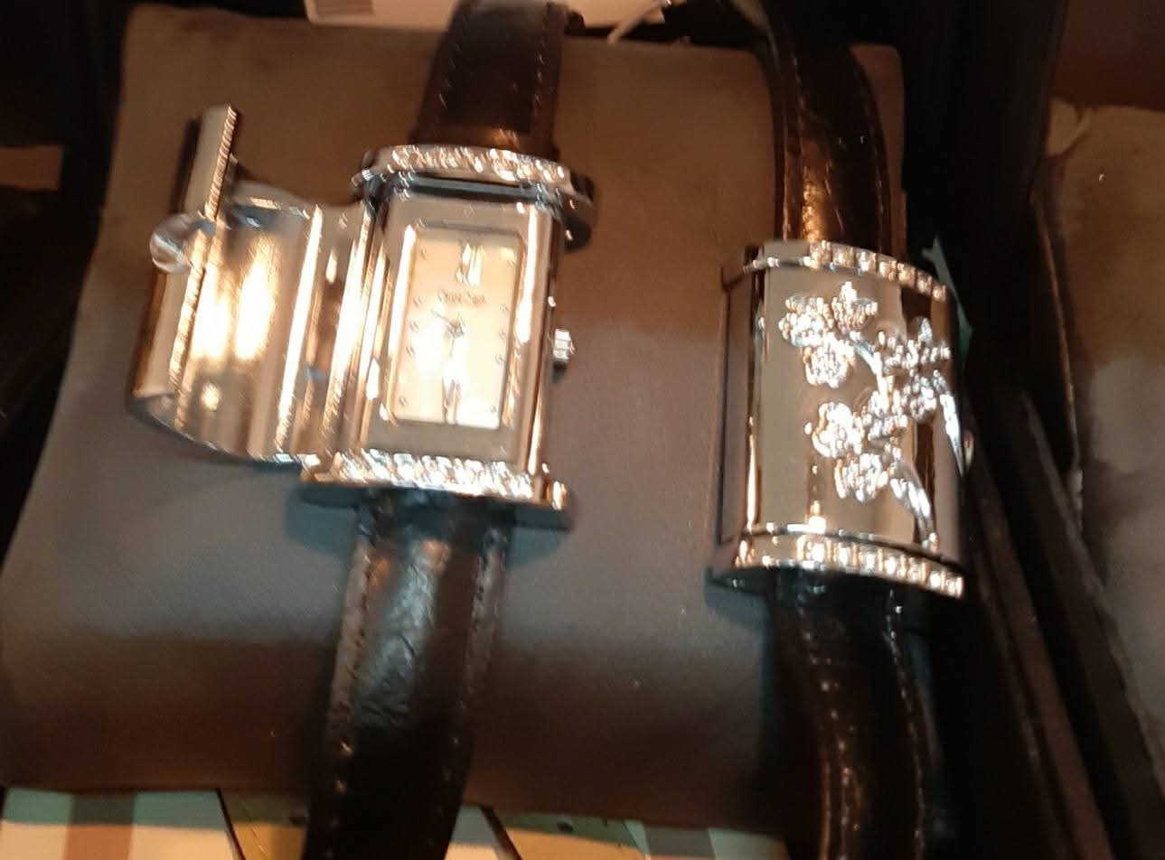 Orologio Carpe Diem Quadrante Madreperla A Scomparsa Vari Colori Cinturino R.
