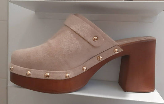 Sabot Beige Con Tacco Scamosciato Mis 40