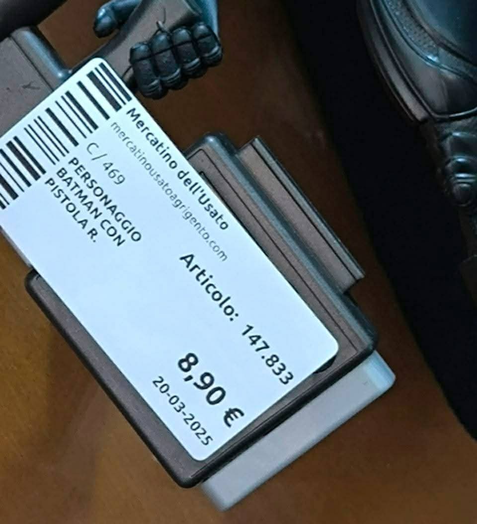 Personaggio Batman Con Pistola R.