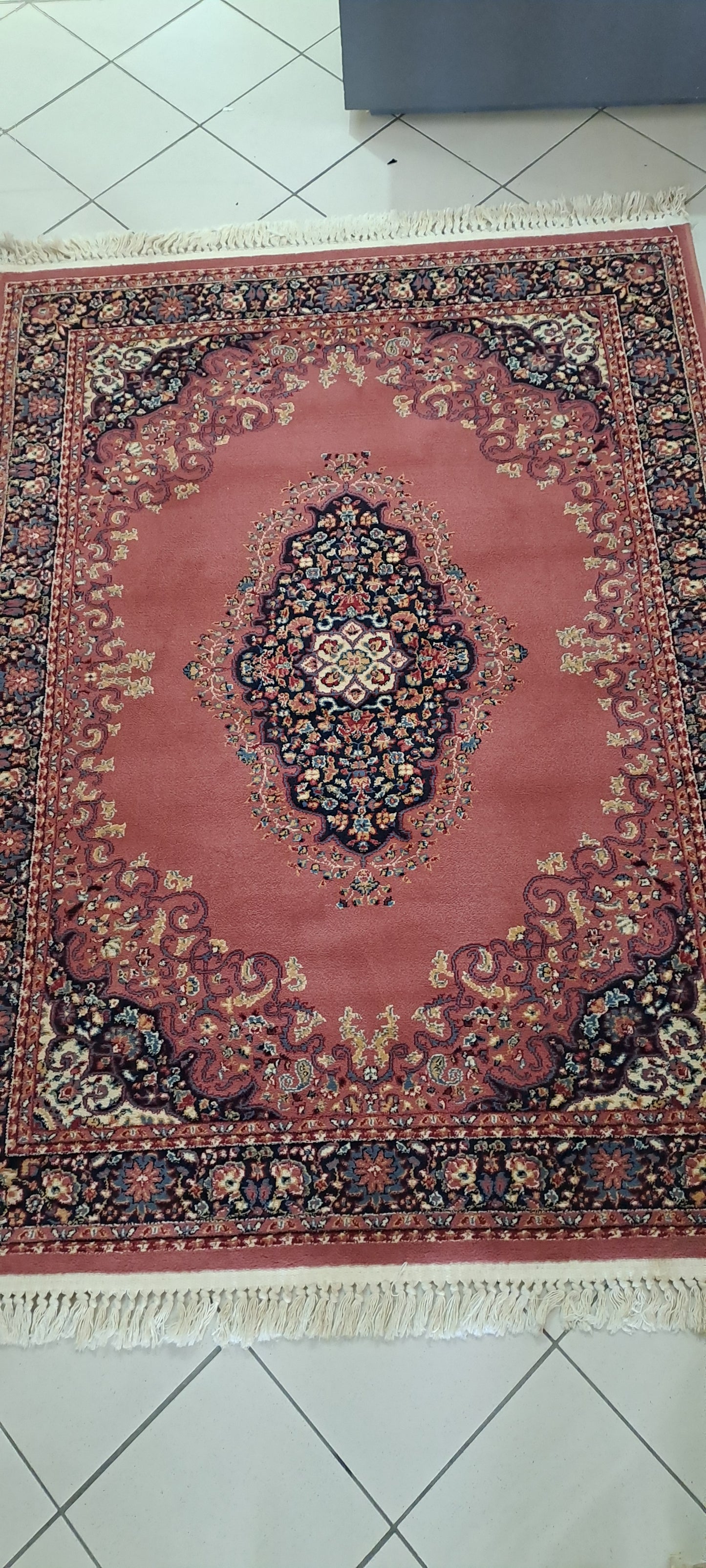 Tappeto Rosa Antico Rosone Centrale 194x140