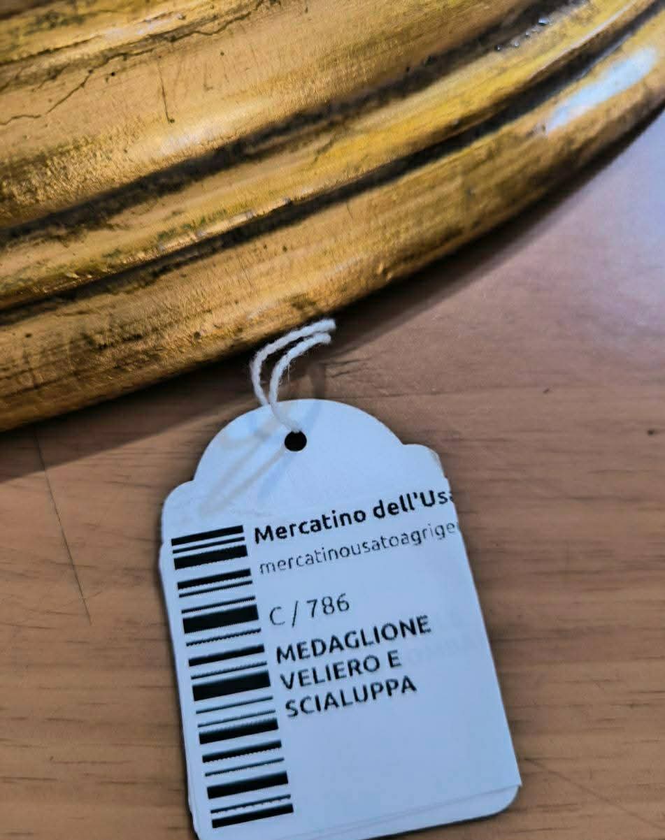 Medaglione Veliero E Scialuppa