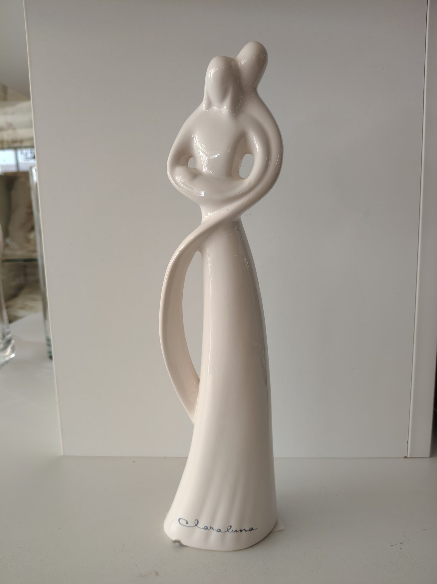 Statua In Ceramica Bianca Claraluna Maternita