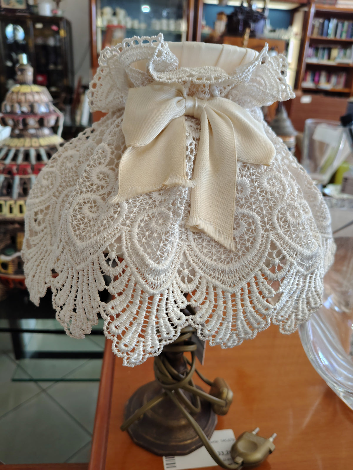 Lumetto In Ottone E Pizzo