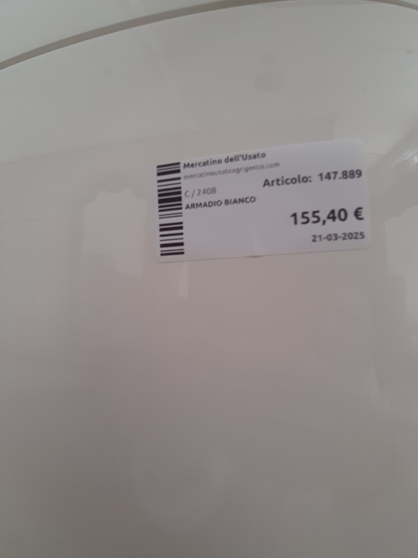 Armadio Bianco Con Angolo Asportabile
