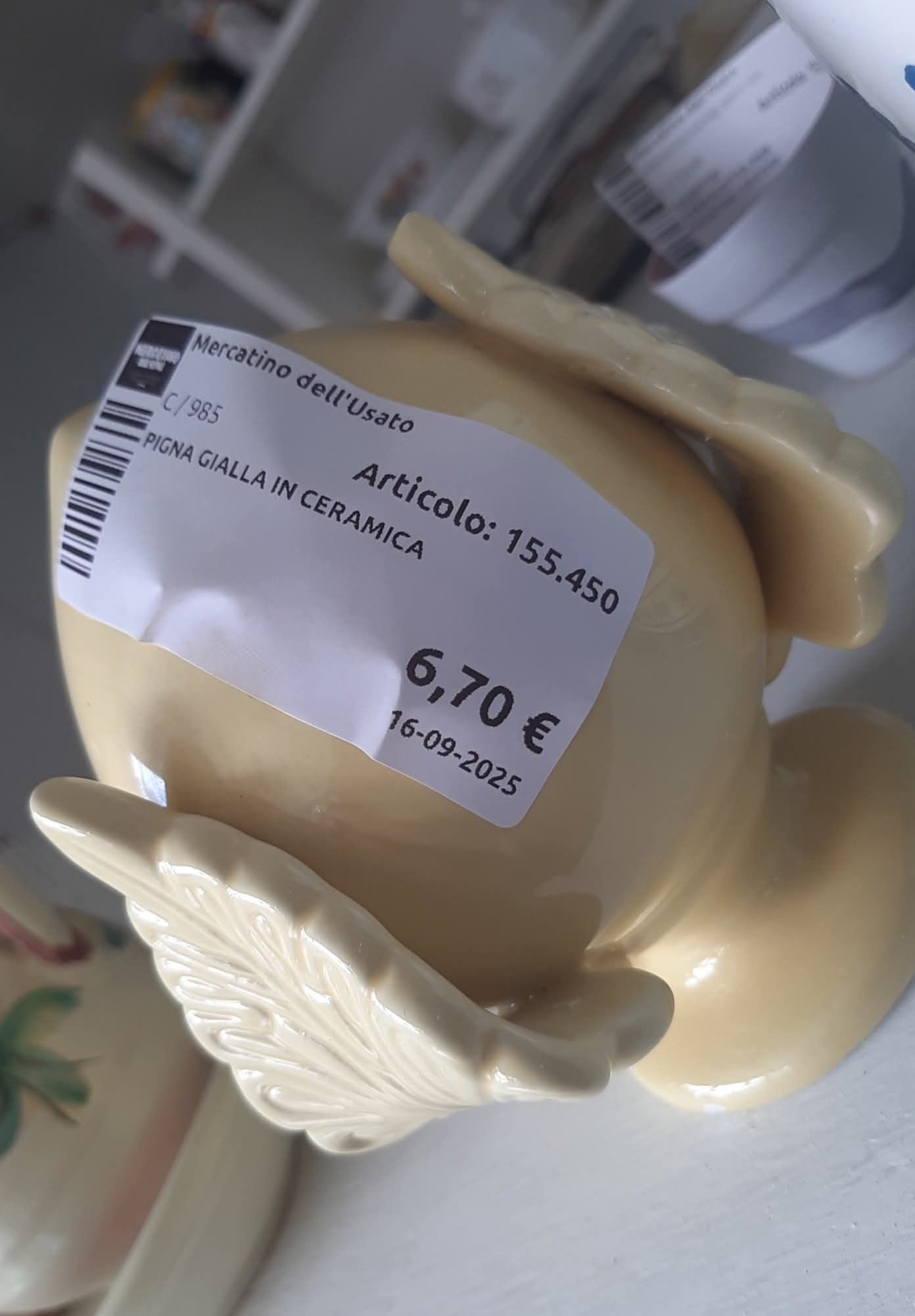 Pigna Gialla In Ceramica