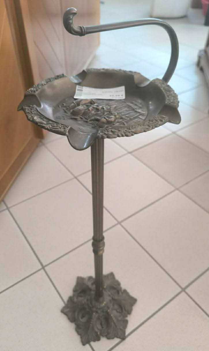 Posacenere Vintage In Ottone