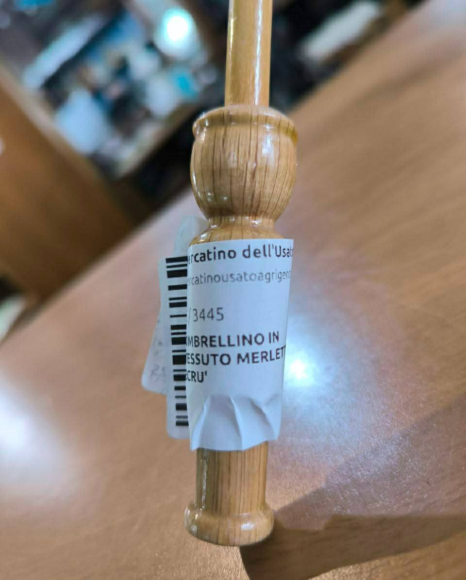 Ombrellino In Tessuto Merletto Ecru'