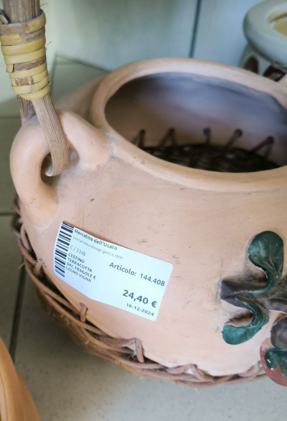 CESTINO TERRACOTTA DEC. FRAGOLE E LEGNO VIGNA