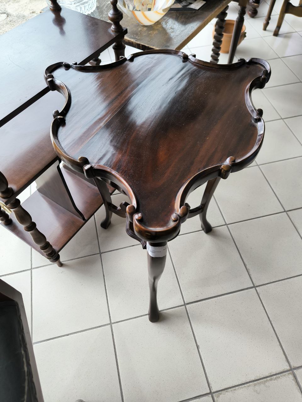 TAVOLINETTO IN LEGNO R.