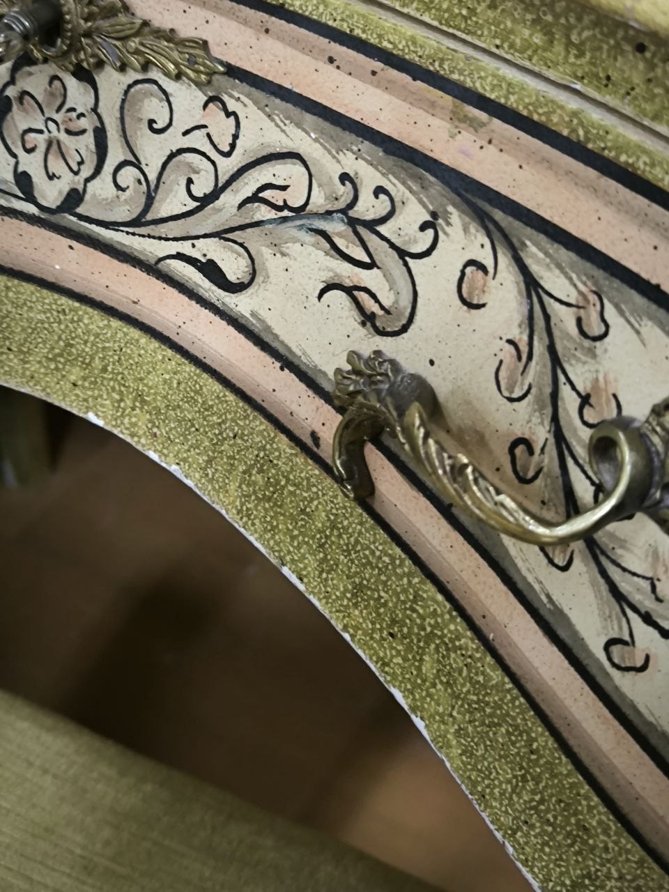 Scrivania Stile Francese Con Finiture Ottone