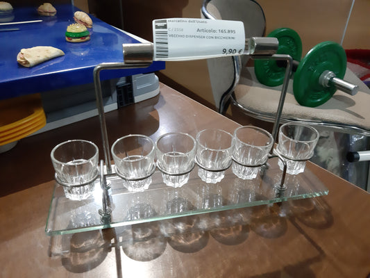 Vecchio Dispenser Con Bicchierini