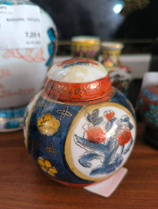 Potiche Japan