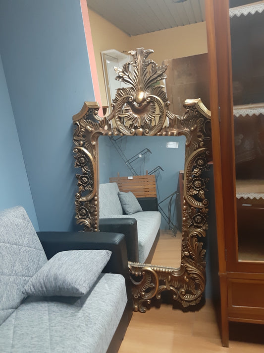 Specchio Dorato Con Fregio