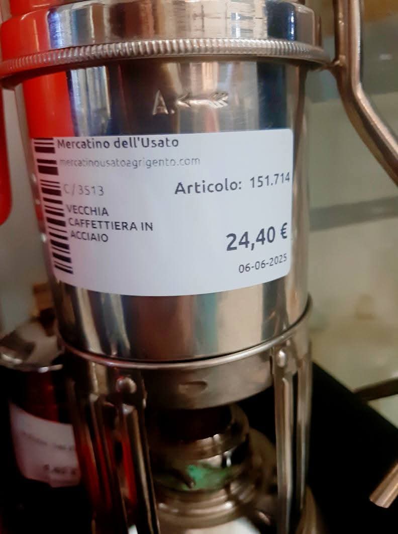 Vecchia Caffettiera In Acciaio