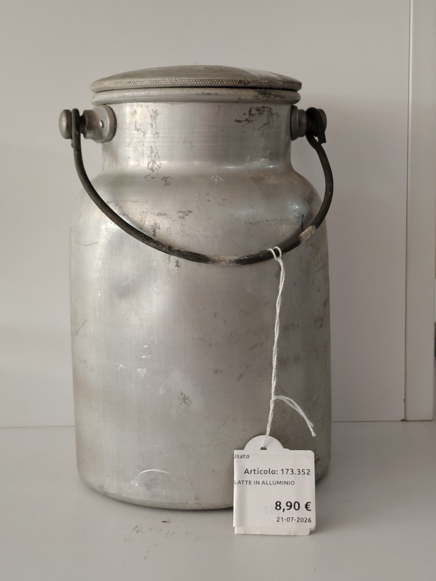 Vecchio Porta Latte In Alluminio