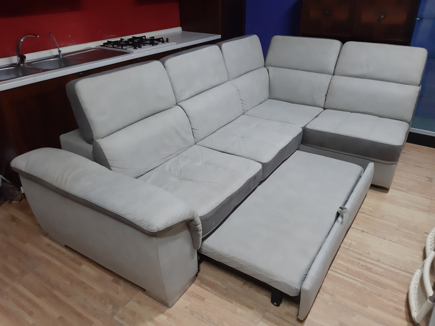 Divano Letto Ad Angolo Lavabile Con Poggia Testa Mobile R.