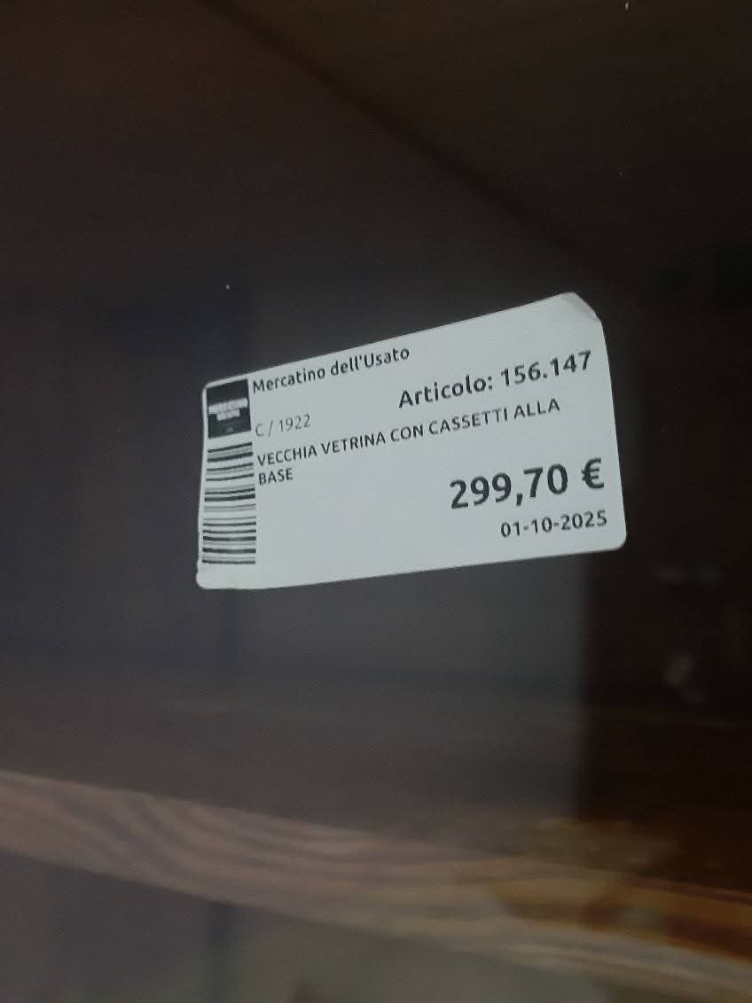 Vecchia Vetrina Con Cassetti Alla Base