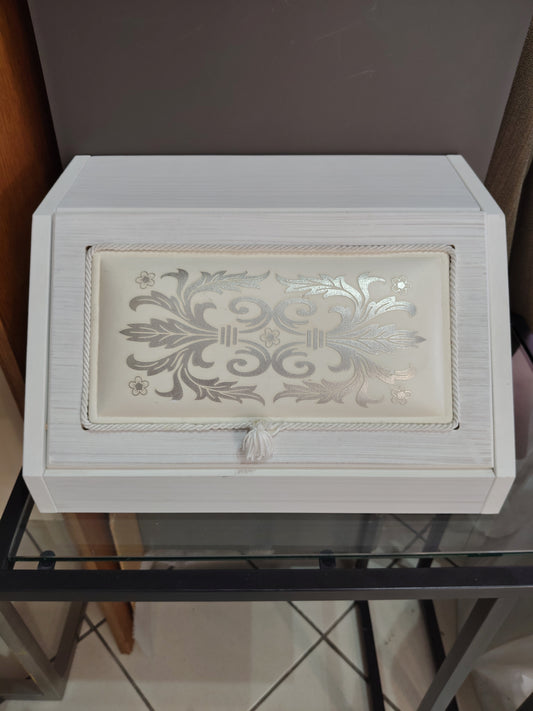 Portapane Con Decora In Ceramica E Cordoncino Con Nappa