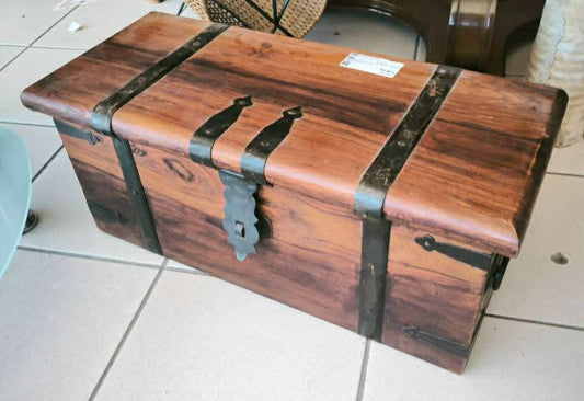 Piccolo Forziere In Legno