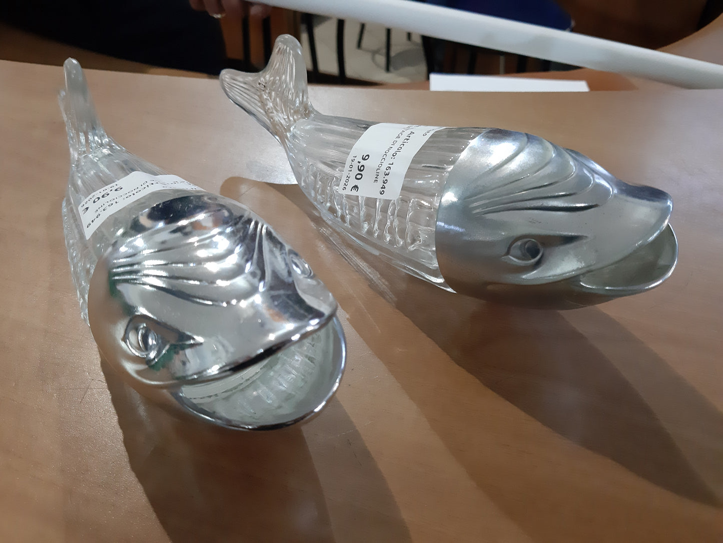 Distributore Vintage Di Noccioline Forma Balena R
