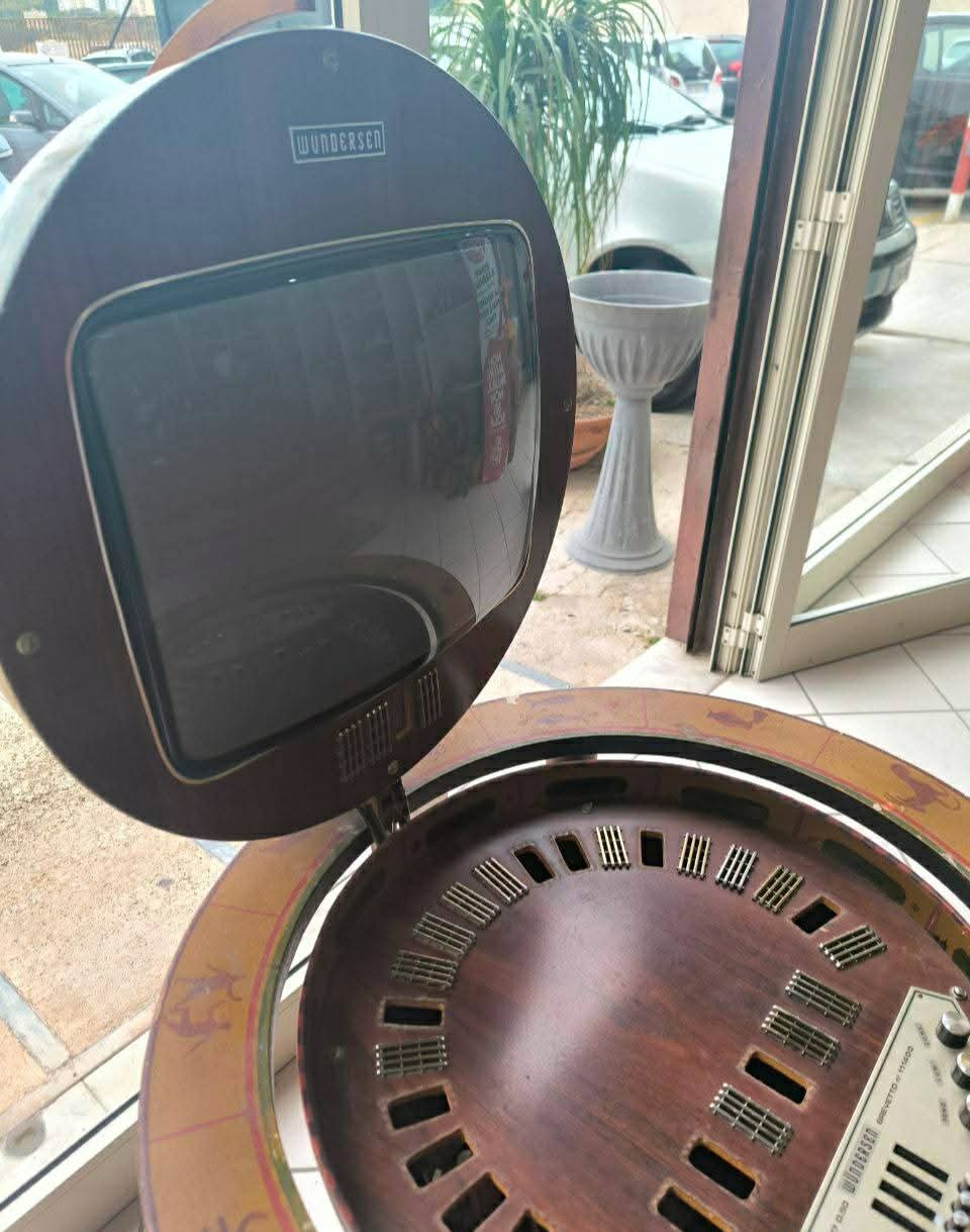 Televisore Radio Anni 60 Struttura Mappamondo