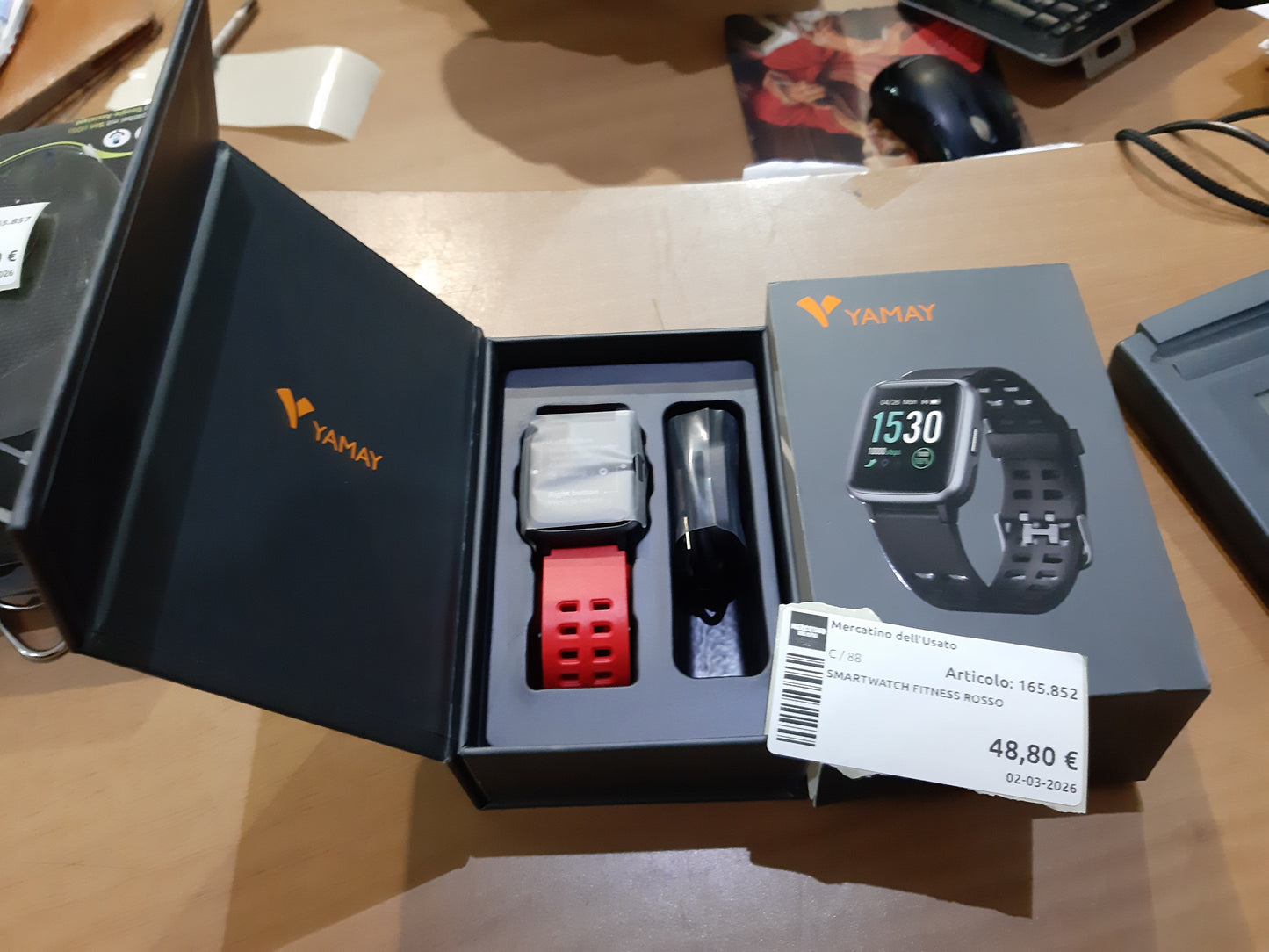Smartwatch Fitness Rosso