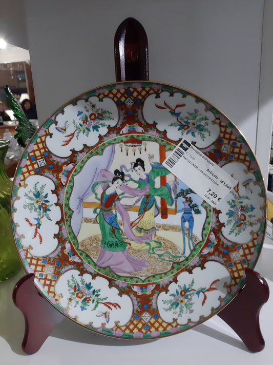 Piatto Cinese Con Decorazioni