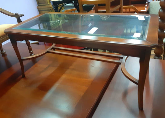 Tavolino Salotto Con Vetro Centrale Piedi Con Arco In Legno