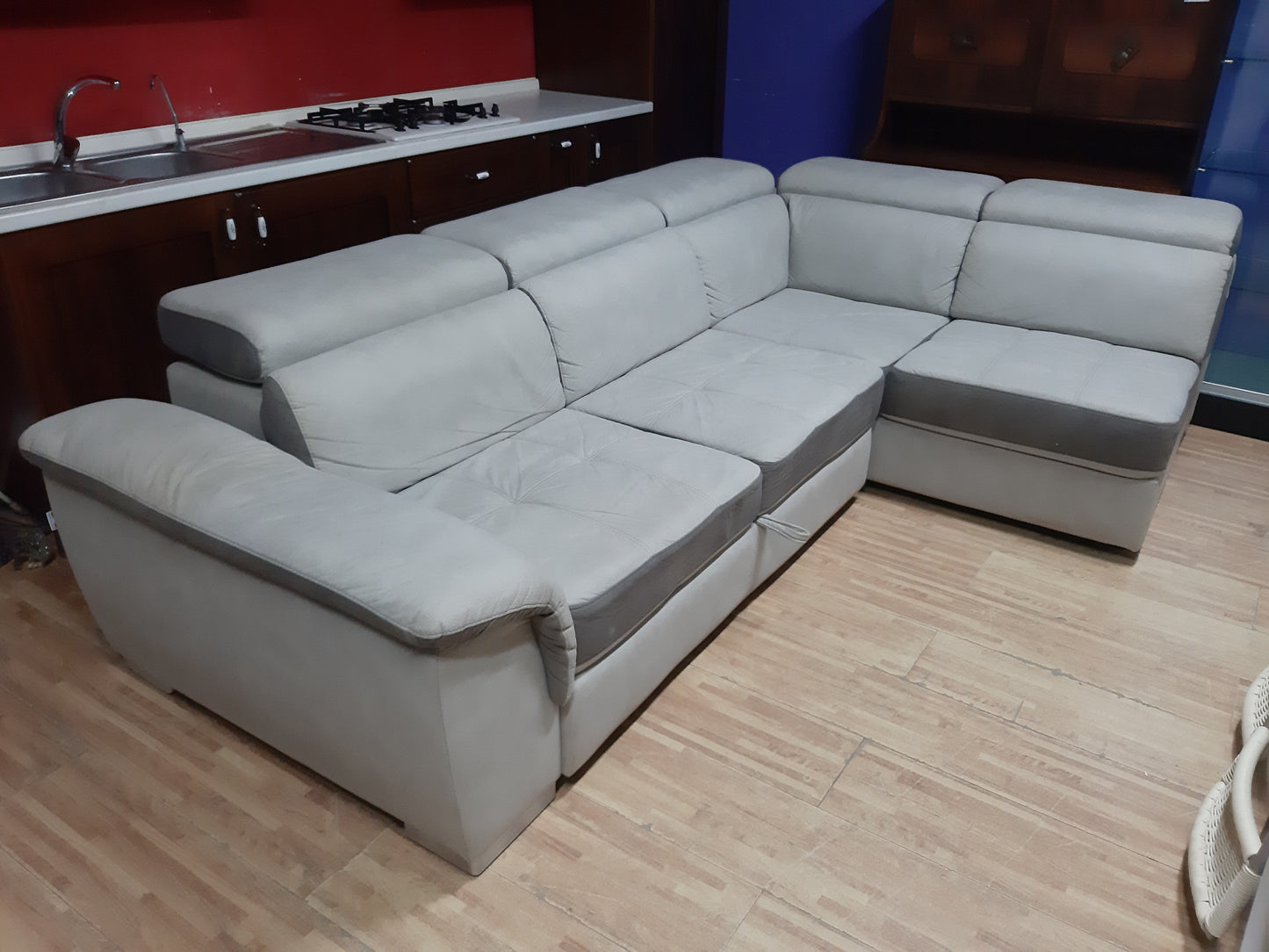 Divano Letto Ad Angolo Lavabile Con Poggia Testa Mobile R.