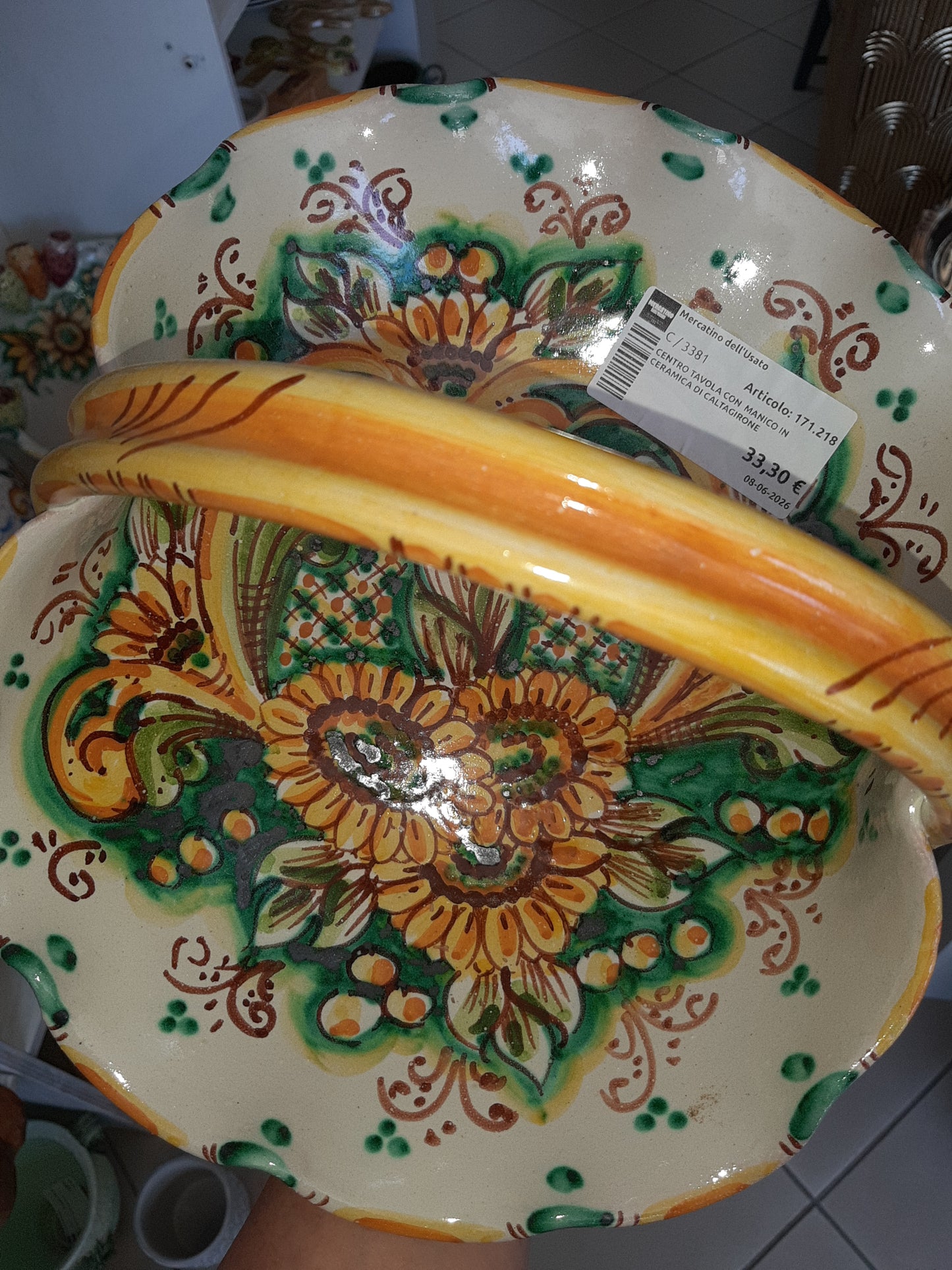 Centro Tavola Con  Manico In Ceramica Di Caltagirone