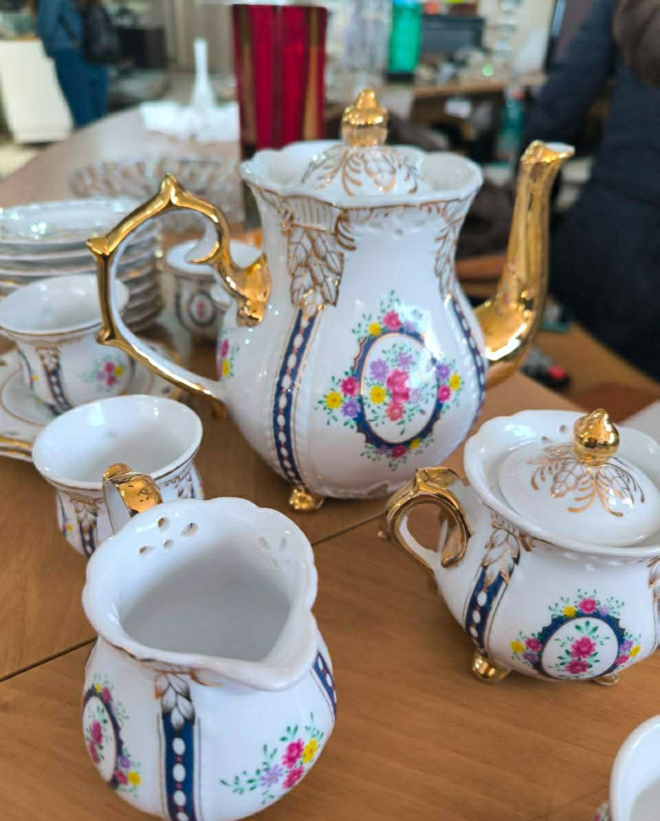 Servizio Da Caffe Porcellana Royal  13 Pezzi