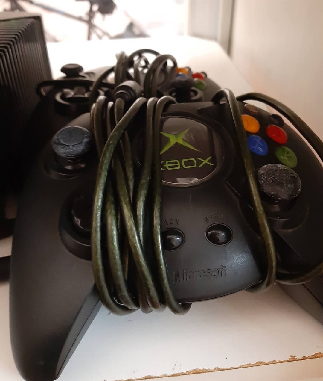 X Box +2 Controller + Cavi E Tlc