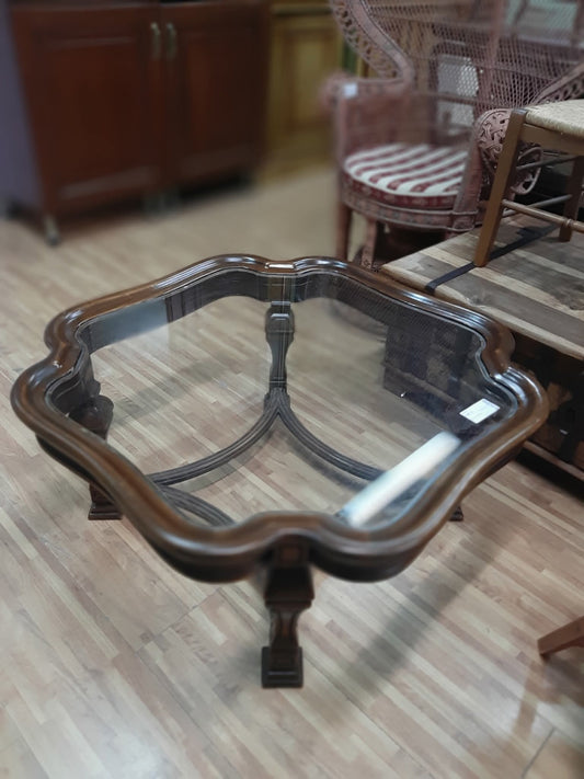 Tavolo Salotto In Stile Con Vetro