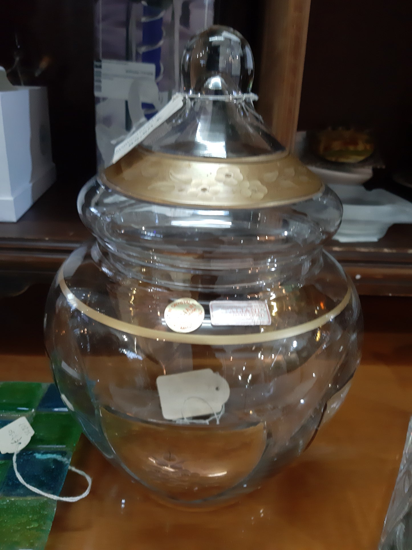 Potiche In Vetro Con Decori Dorati