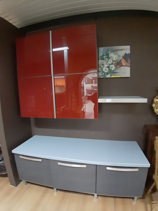 Piccola Parete Attrezzata Pensili Laccati Rossi