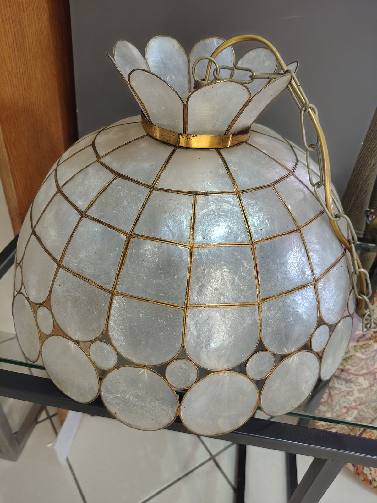 Lampadario In Madreperla